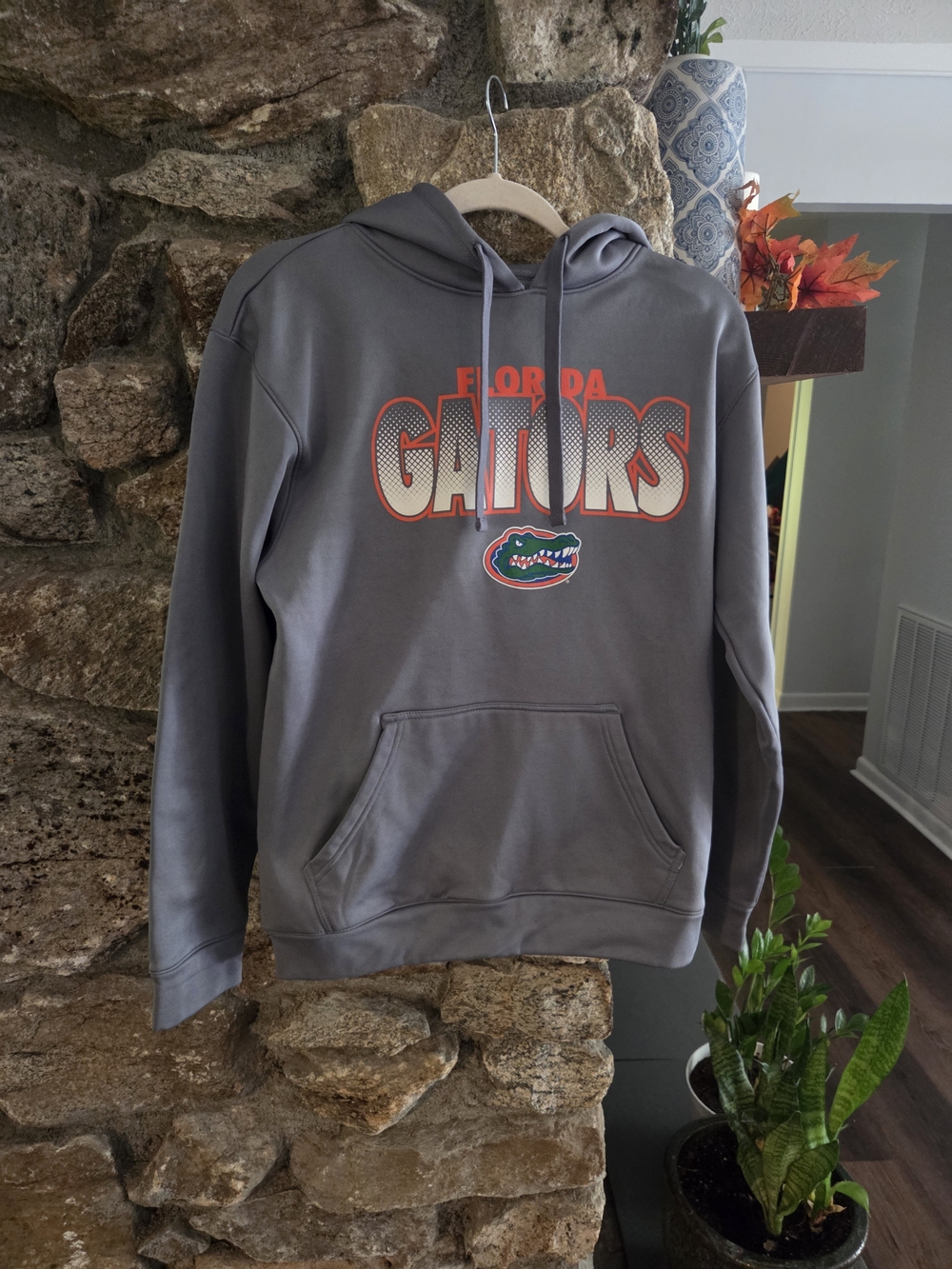 Knights Apparel Gray Florida Gators Crewneck Sweatshirt with Logo